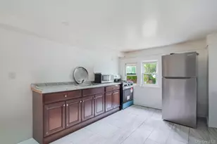 18 W Market St, Hyde Park, NY 12538 - Photo 19
