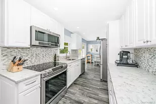 505 Lariat Ln, Bethpage, NY 11714 - Photo 11