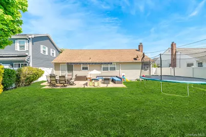 505 Lariat Lane, Bethpage, NY 11714 - Photo 29