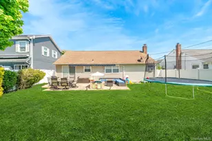 505 Lariat Ln, Bethpage, NY 11714 - Photo 29
