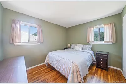 7 Berkeley Avenue, Selden, NY 11784 - Photo 15