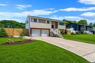 7 Berkeley Avenue, Selden, NY 11784 - Photo 1