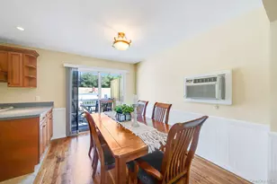 7 Berkeley Ave, Selden, NY 11784 - Photo 7