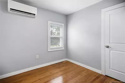 890 Kings Parkway, Baldwin, NY 11510 - Photo 9