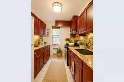 14444 41 Avenue #4S, Flushing, NY 11354 - Photo 5
