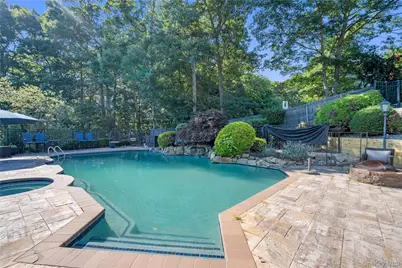 26 Tamara Court, Melville, NY 11747 - Photo 33
