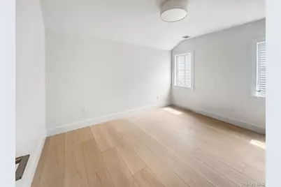 616 Main Street #B, Greenport, NY 11944 - Photo 11