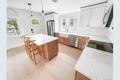 616 Main Street #B, Greenport, NY 11944 - Photo 5
