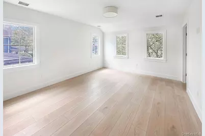 616 Main Street #B, Greenport, NY 11944 - Photo 9