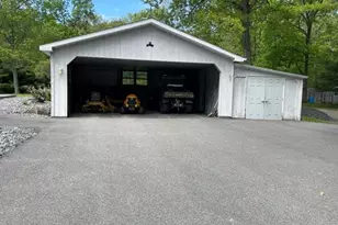 100 Decker Rd, Wallkill, NY 12589 - Photo 17