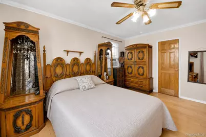 2930 Dudley Avenue, Bronx, NY 10461 - Photo 15