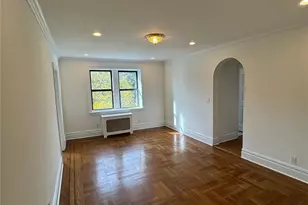 10 Wright Pl, Scarsdale, NY 10583 - Photo 7