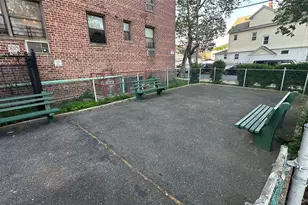 131-11 Kew Gardens Rd, Richmond Hill, NY 11418 - Photo 41
