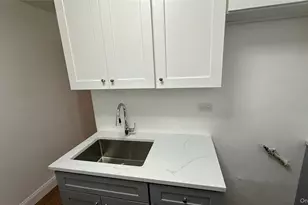 131-11 Kew Gardens Rd, Richmond Hill, NY 11418 - Photo 19