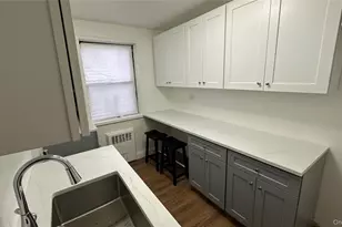 131-11 Kew Gardens Rd, Richmond Hill, NY 11418 - Photo 21