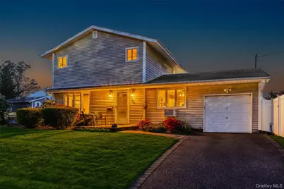 39 Pal Street, Plainview, NY 11803 - Photo 1
