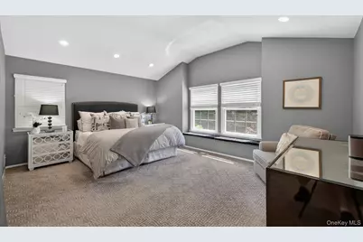 88 Hidden Ridge Drive, Syosset, NY 11791 - Photo 19