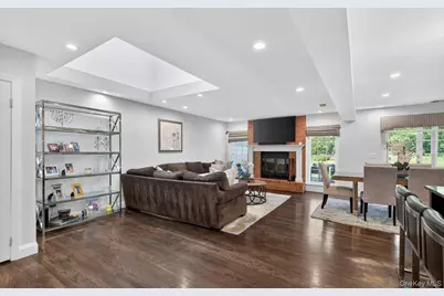 88 Hidden Ridge Drive, Syosset, NY 11791 - Photo 7