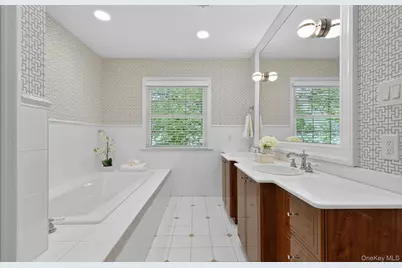 88 Hidden Ridge Drive, Syosset, NY 11791 - Photo 21