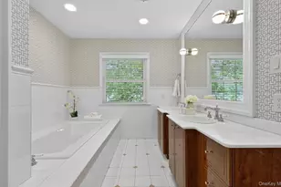 88 Hidden Ridge Dr, Syosset, NY 11791 - Photo 21