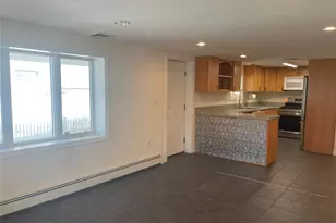 521 E Broadway, Long Beach, NY 11561 - Photo 3