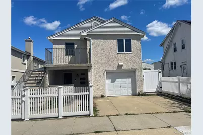 521 E Broadway #garden, Long Beach, NY 11561 - Photo 1