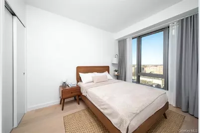 3371 Prince Street #13L, Flushing, NY 11354 - Photo 5