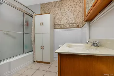 517 Herzel Boulevard, West Babylon, NY 11704 - Photo 13