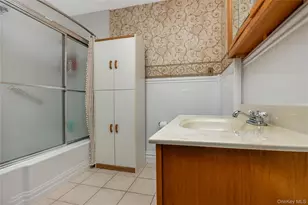 517 Herzel Blvd, West Babylon, NY 11704 - Photo 13