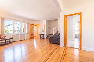76-11 173rd St, Fresh Meadows, NY 11366 - Photo 9