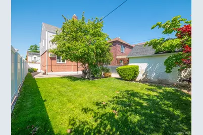 76-11 173rd Street, Fresh Meadows, NY 11366 - Photo 35