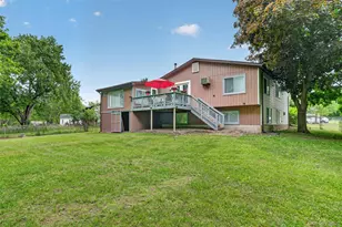 19 Victoria Dr, Newburgh, NY 12550 - Photo 49