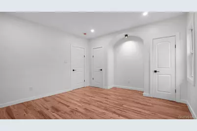 3963 Seton Avenue, Bronx, NY 10466 - Photo 17