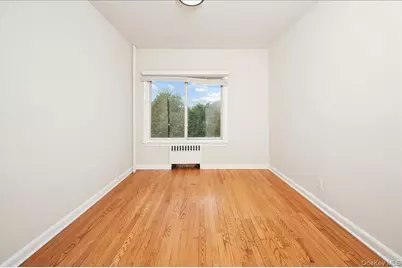 42 Glen Road, Eastchester, NY 10709 - Photo 5
