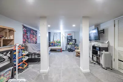 2015 Freeman Avenue, East Meadow, NY 11554 - Photo 15