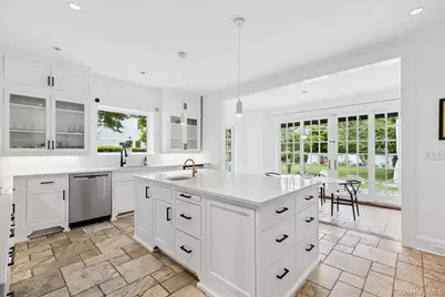 294 Weaver Street, Larchmont, NY 10538 - Photo 17