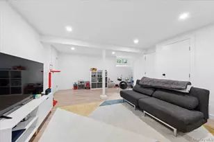 294 Weaver St, Larchmont, NY 10538 - Photo 31