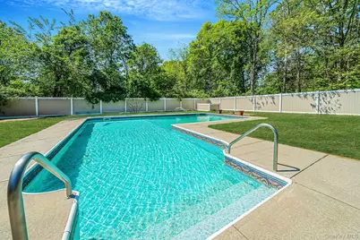 6 Sachem Court, Farmingville, NY 11738 - Photo 33