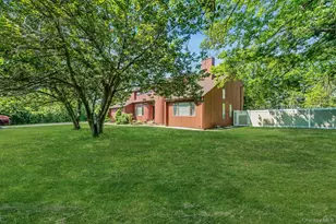 6 Sachem Ct, Farmingville, NY 11738 - Photo 3
