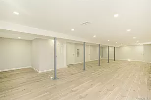 180 Park Ave, Deer Park, NY 11729 - Photo 9