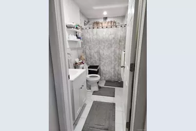 180 Park Avenue, Deer Park, NY 11729 - Photo 7