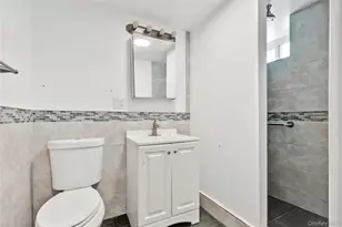 90-13 201st St, Hollis, NY 11423 - Photo 29