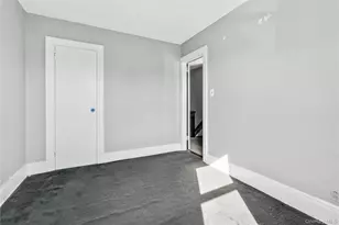 90-13 201st St, Hollis, NY 11423 - Photo 21