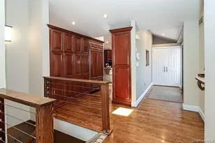 32 Randy Ln, Plainview, NY 11803 - Photo 19