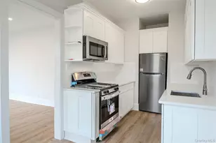155-17 Sanford Ave, Flushing, NY 11355 - Photo 3