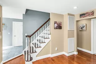 2 Vermont St, Lindenhurst, NY 11757 - Photo 5