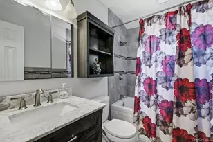 1072 Connetquot Ave, Central Islip, NY 11722 - Photo 21