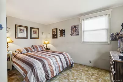 3960 Wellwood Road, Seaford, NY 11783 - Photo 21