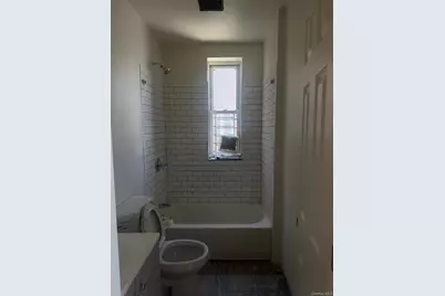 40 Caryl Avenue, Yonkers, NY 10705 - Photo 11