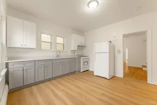14-14 114th St, College Point, NY 11356 - Photo 7